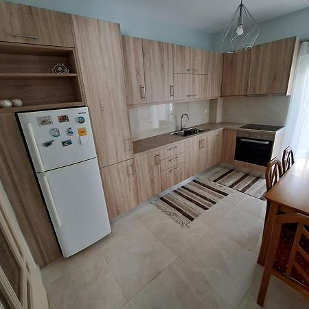 Two Bedroom Apartment In The Center Of Giannina Esterno foto
